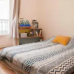 Nice And Bright Apt Near The Garden Of Reuilly